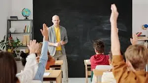 Öğretmenlere Uzman ve Başöğretmenlik Engeli! Hangi Öğretmenler Ünvan Alamayacak?