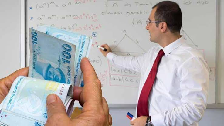 Öğretmenler kurulu toplantılarına ek ders ücreti ödemesi mi geliyor?