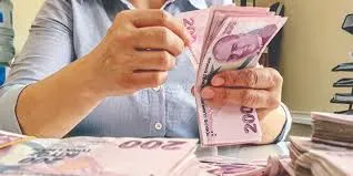 Memur Maaşlarında Yeni Dönem: Vergi Dilimleri Zammı Nasıl Etkileyecek? Tüm Detaylar Ortaya Çıktı!