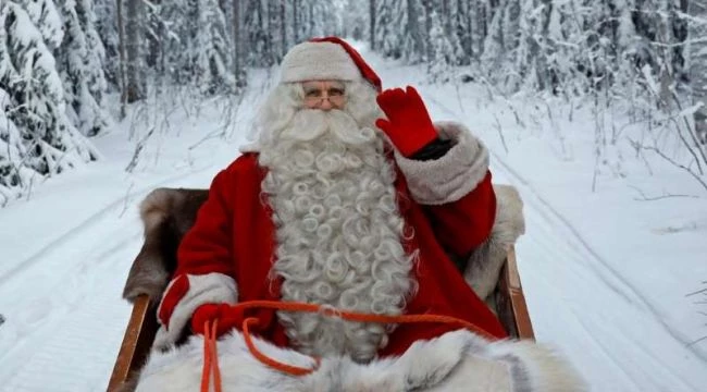 Öğrencilere Noel Baba gerçek değil diyen öğretmen görevden atıldı