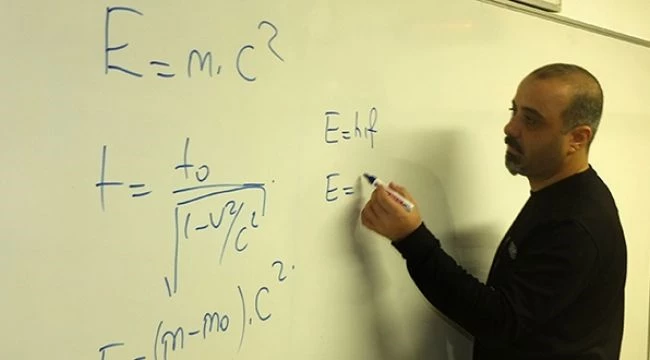 Alper öğretmen CERN