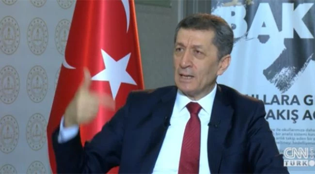 Bakan Ziya Selçuk