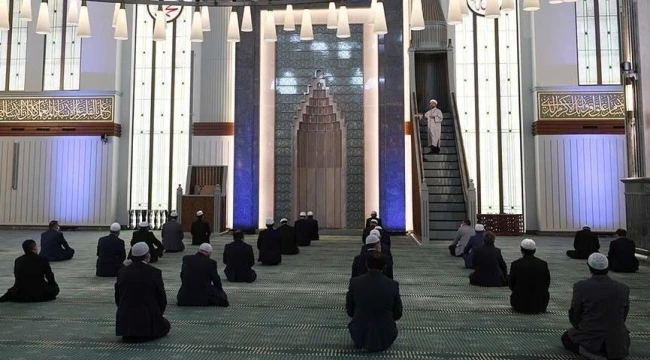 Bakan Koca açıkladı: Bayramda sokağa çıkma yasağı, camilerni açılışı, bayram namazının cemaatle eda edilmesi