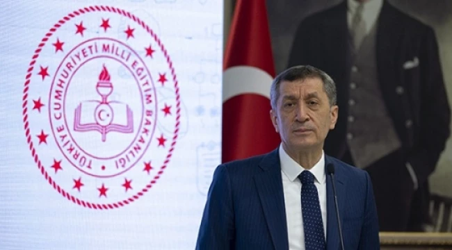 Milli Eğitim Bakanı Ziya Selçuk 