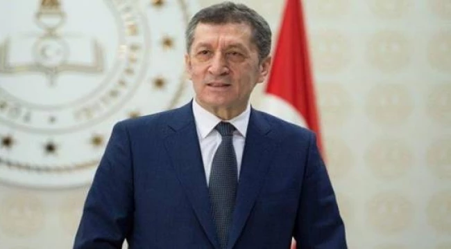 Milli Eğitim Bakanı Ziya Selçuk 