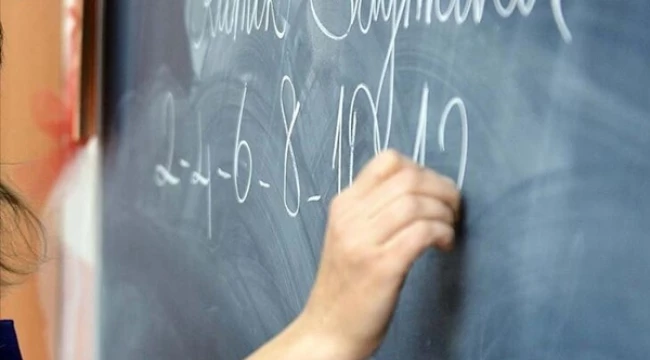 Öğretmenlerin alan değişikliği başvuruları başlıyor, alan değişikliği yapabilecek branşlar ve MEB takvimi