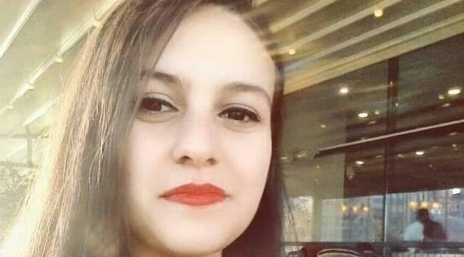 Hastanede Sevgilisi Ölen Kadın Öğretmen Koridorda Böyle İntihar Etti Görüntüler Kameraya Yansıdı