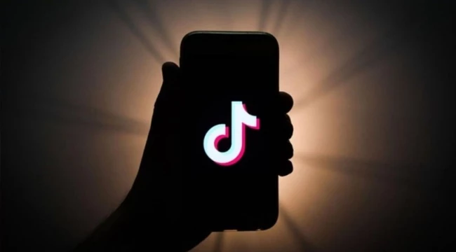 TikTok Akımından Dünyayı Sarsan Çocuk Ölümü ve İtalya