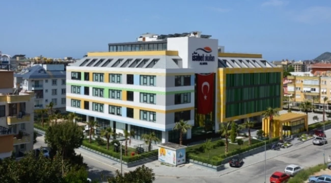 Alanya İsabet Okullarında 4 Öğretmen Pozitif Çıktı, Eğitime Ara Verildi