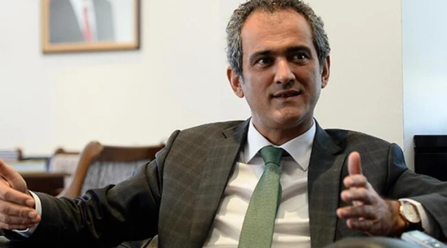 Bakan Mahmut Özer