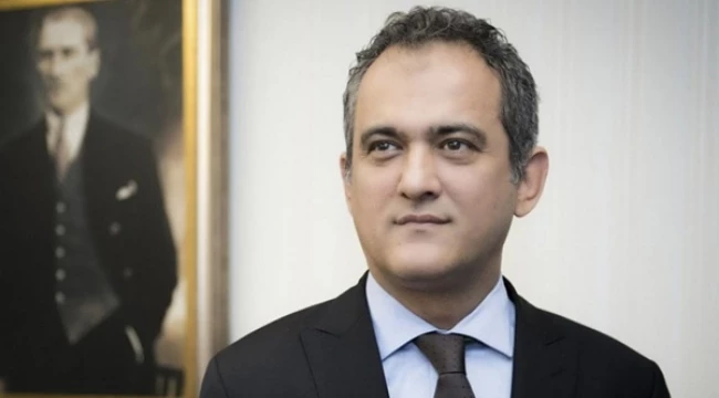 Bakan Mahmut Özer