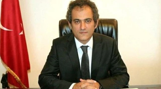 Bakan Mahmut Özer