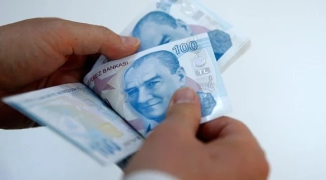 Ek ders ücretleri eşitleniyor, kadrolu, sözleşmeli öğretmenlerin ek ders ücretleri aynı olacak