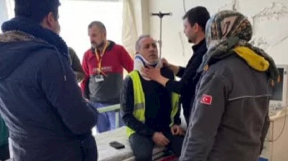 Haluk Levent yardıma giderken trafik kazası geçirdi