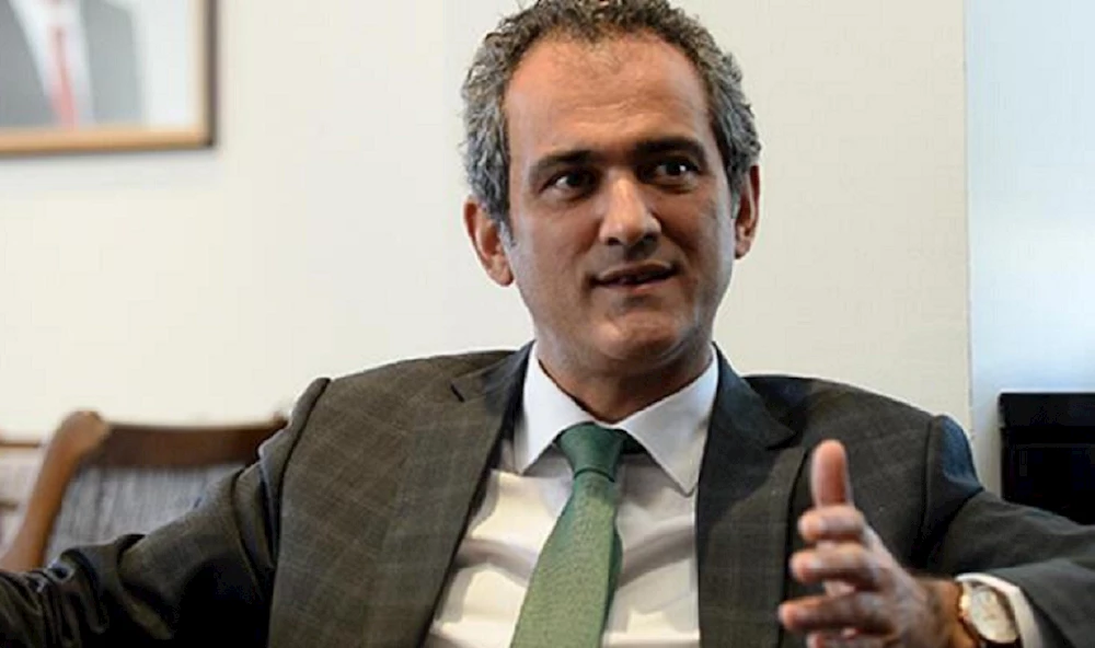 Bakan Özer