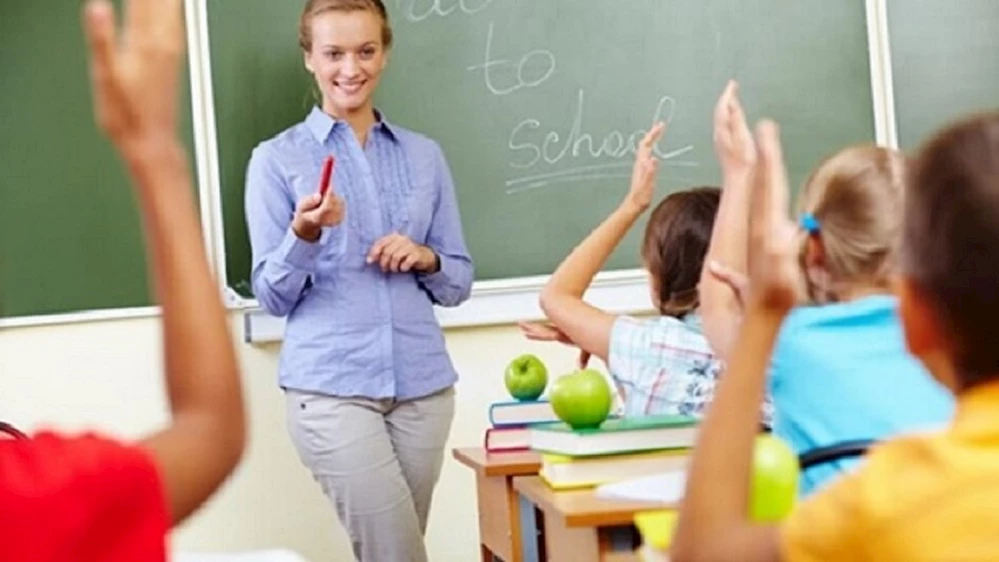 Ücretli öğretmenlere DYK ve ara tatilde ek ders ücreti