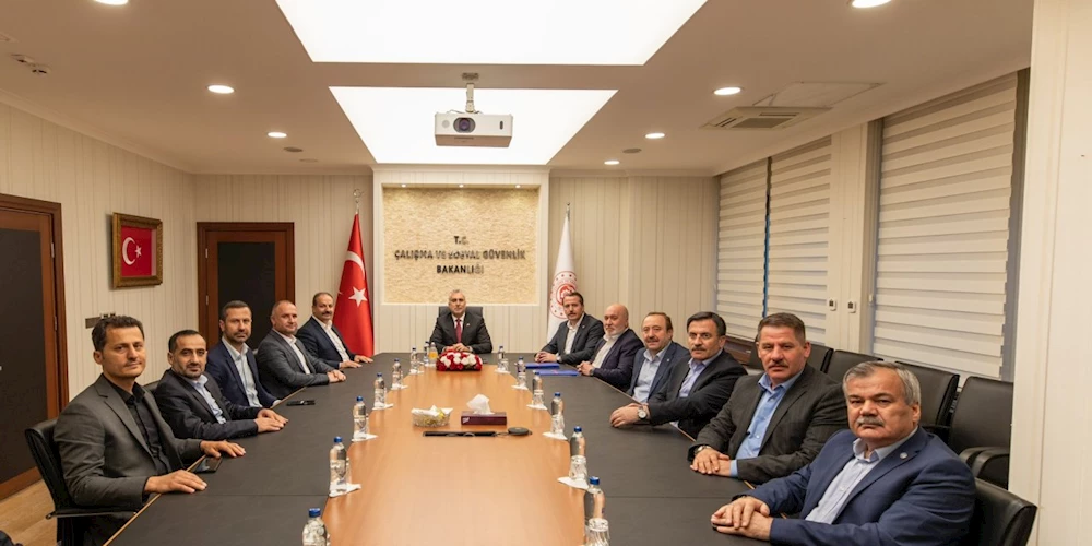 Memur Sen Heyeti yeni bakanla 7. toplu sözleşme memur maaş zammı ve 3600’ü görüştü