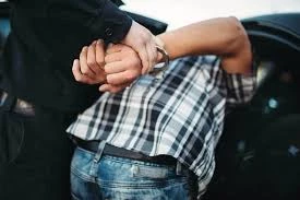 Gebze’deki Yolsuzluk Operasyonuna 7 Gözaltı: 2 Okul Müdürü ve 3 Öğretmen Tutuklandı